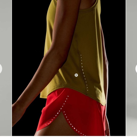 Lululemon High-Neck Running and Training Tank Top Sz 8 in Auric Gold 88 EUC - Picture 4 of 13